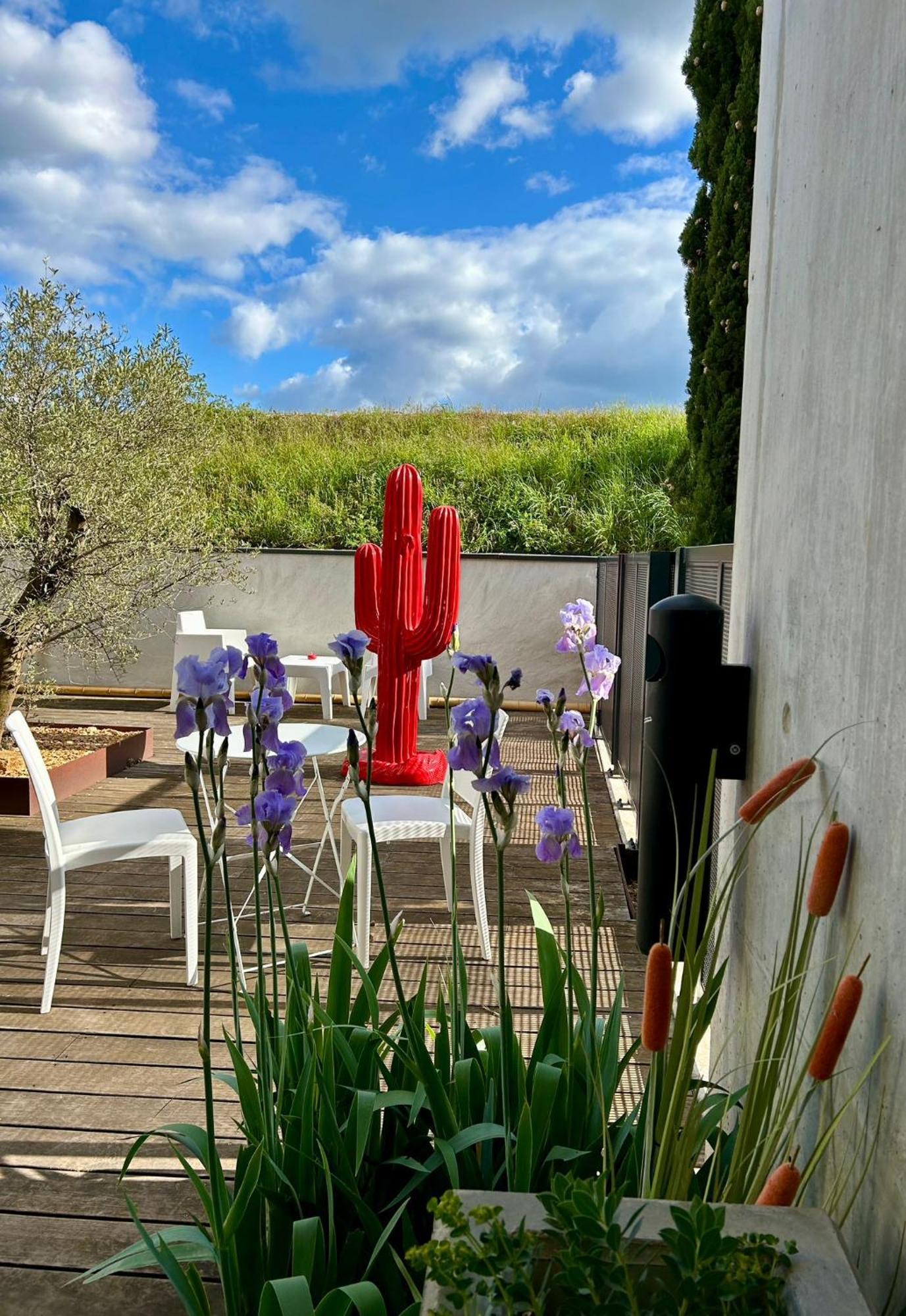 Le B Complexe Hotel Lozanne Exterior photo