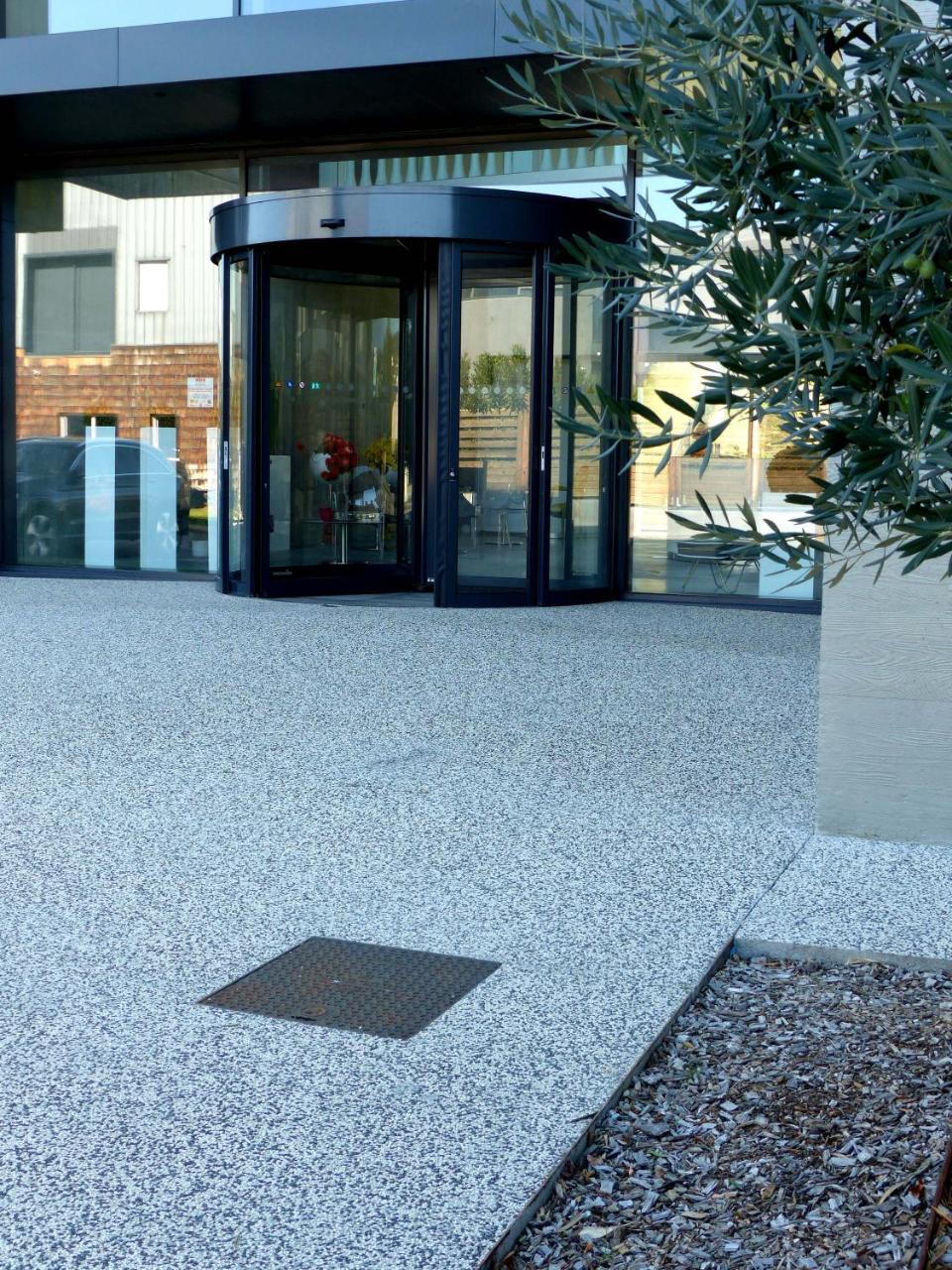 Le B Complexe Hotel Lozanne Exterior photo